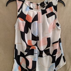 Sleeveless blouse